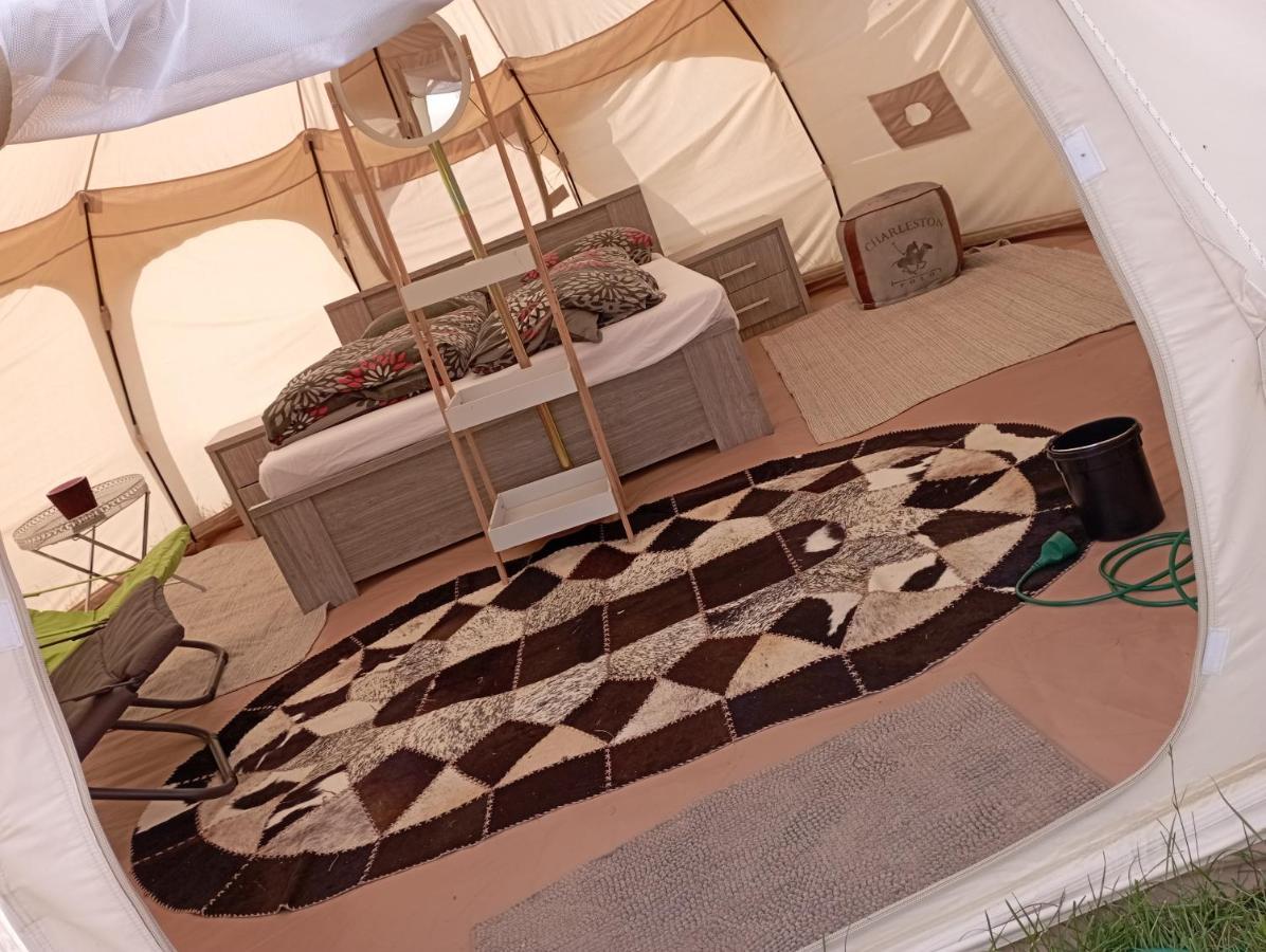 Natuur-Like Glamping In Bosland NeerNeerpelt Екстериор снимка