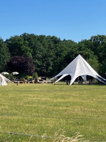 Natuur-Like Glamping In Bosland NeerNeerpelt Екстериор снимка