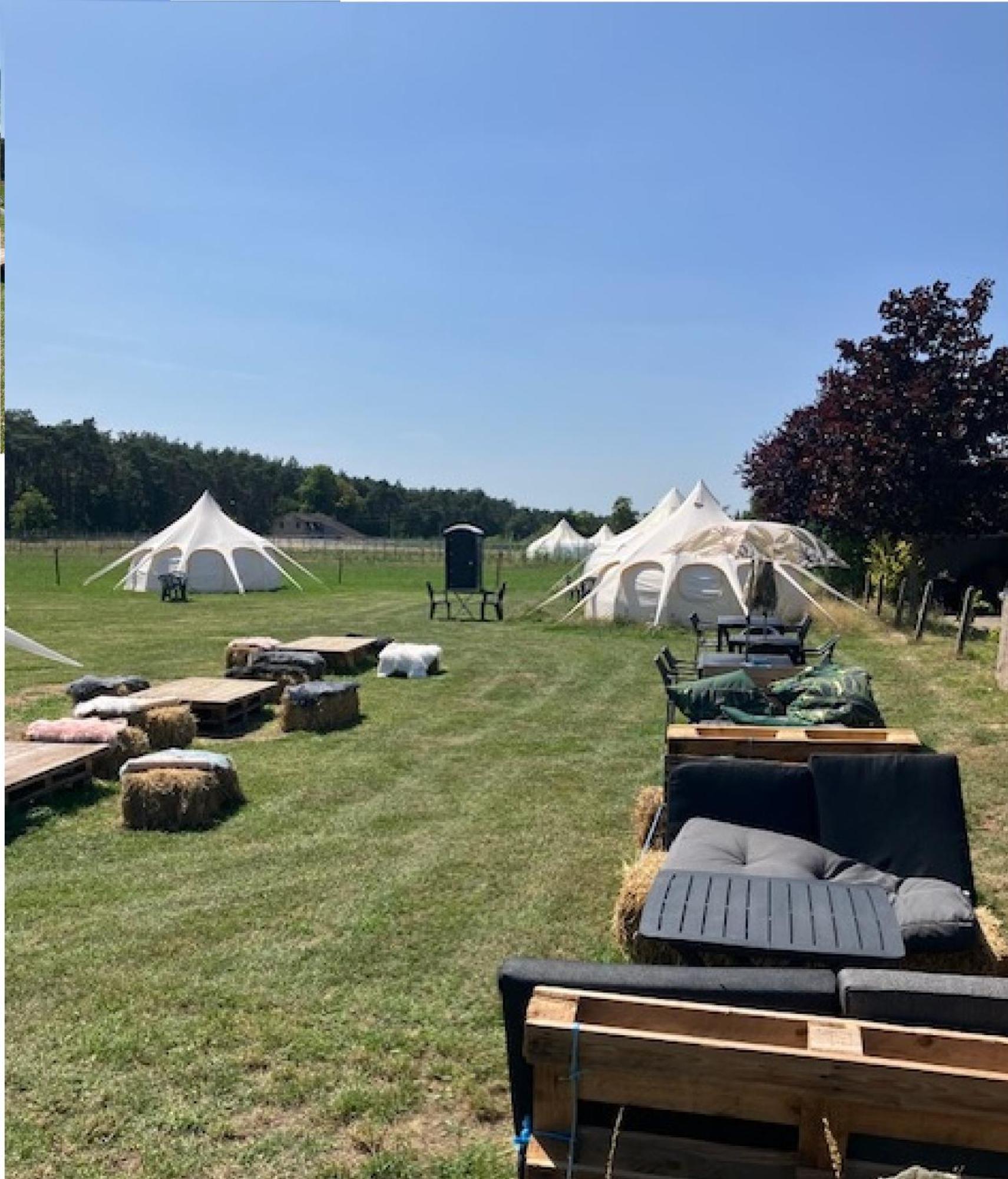 Natuur-Like Glamping In Bosland NeerNeerpelt Екстериор снимка